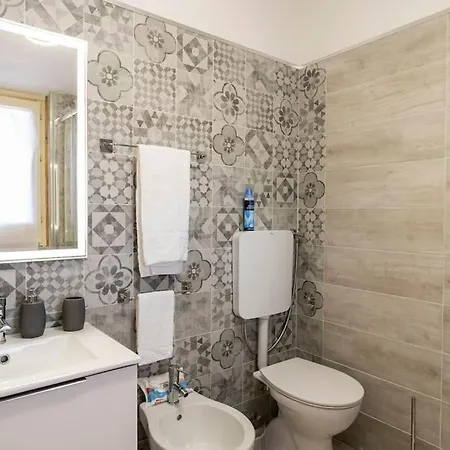 Rocca Politeama Attico Prestigioso Ed Eccitante. Apartmán *