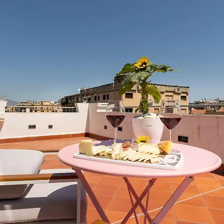 Rocca Politeama Attico Prestigioso Ed Eccitante. Apartmán