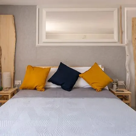 Rocca Politeama Attico Prestigioso Ed Eccitante. Apartament
